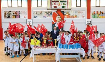 Çocuklar futsalı çok sevdi – Yoğun ilgi yeni turnuva getirdi