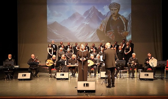 Kocaeli Büyükşehir Ata’yı sevdiği şarkılarla yad etti