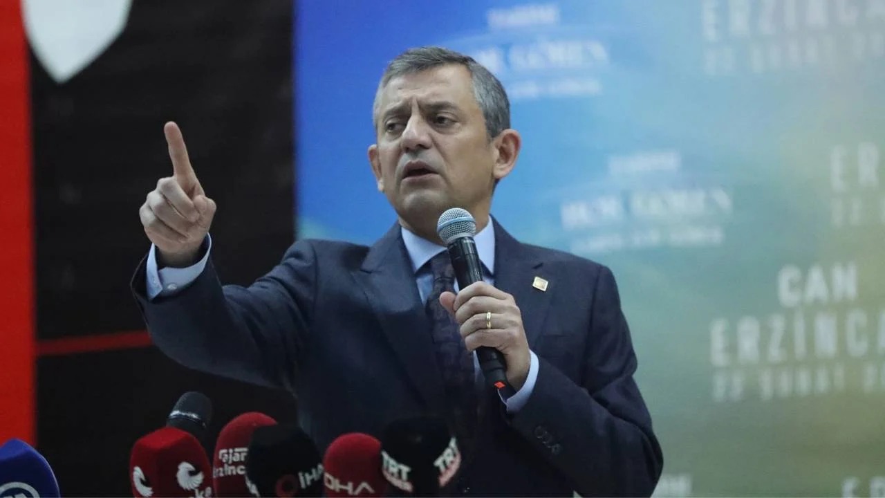 Özgür Özel’den, İmamoğlu’na soruşturma tepkisi: “Ekrem İmamoğlu kazanacak, Türkiye kazanacak”