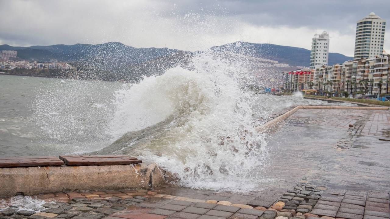 Kandilli Rasathanesi, Türkiye’de tsunami beklenen yerleri açıkladı