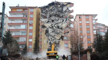 250 bin riskli bina için vakit doldu, yıkılmalı